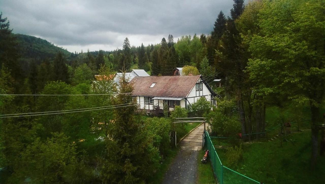 Біла Хижа Verkhne-Studenyy Buitenkant foto